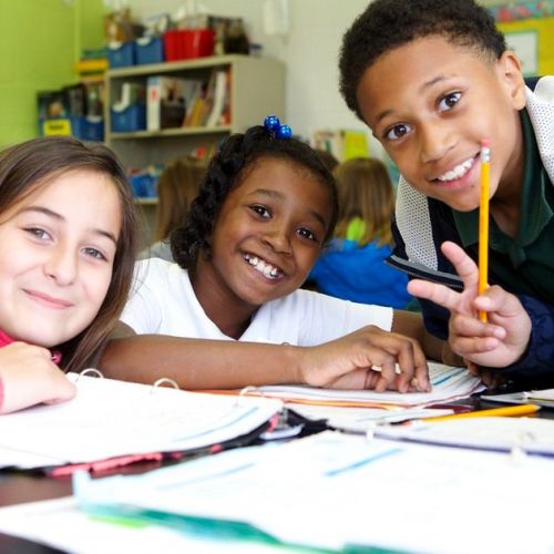 Horóscopo infantil: su regreso a clases según su signo zodiacal.